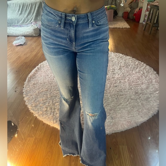 Shyanne bell bottom/flare jeans - Picture 8 of 8